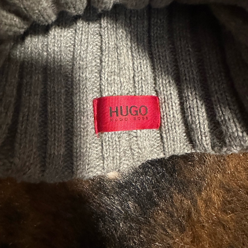 Hugo Boss beanie - Picture 3 of 3